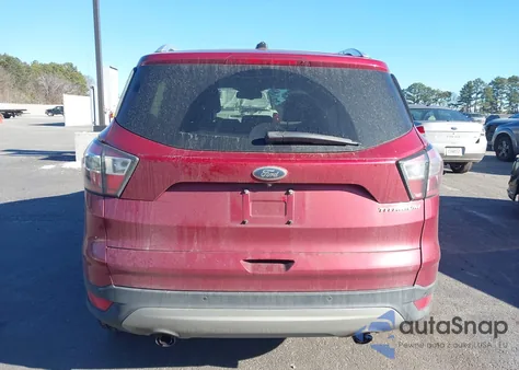 2017 Ford Escape Titanium z USA, uszkodzony, nr VIN 1FMCU0JD4HUB05952